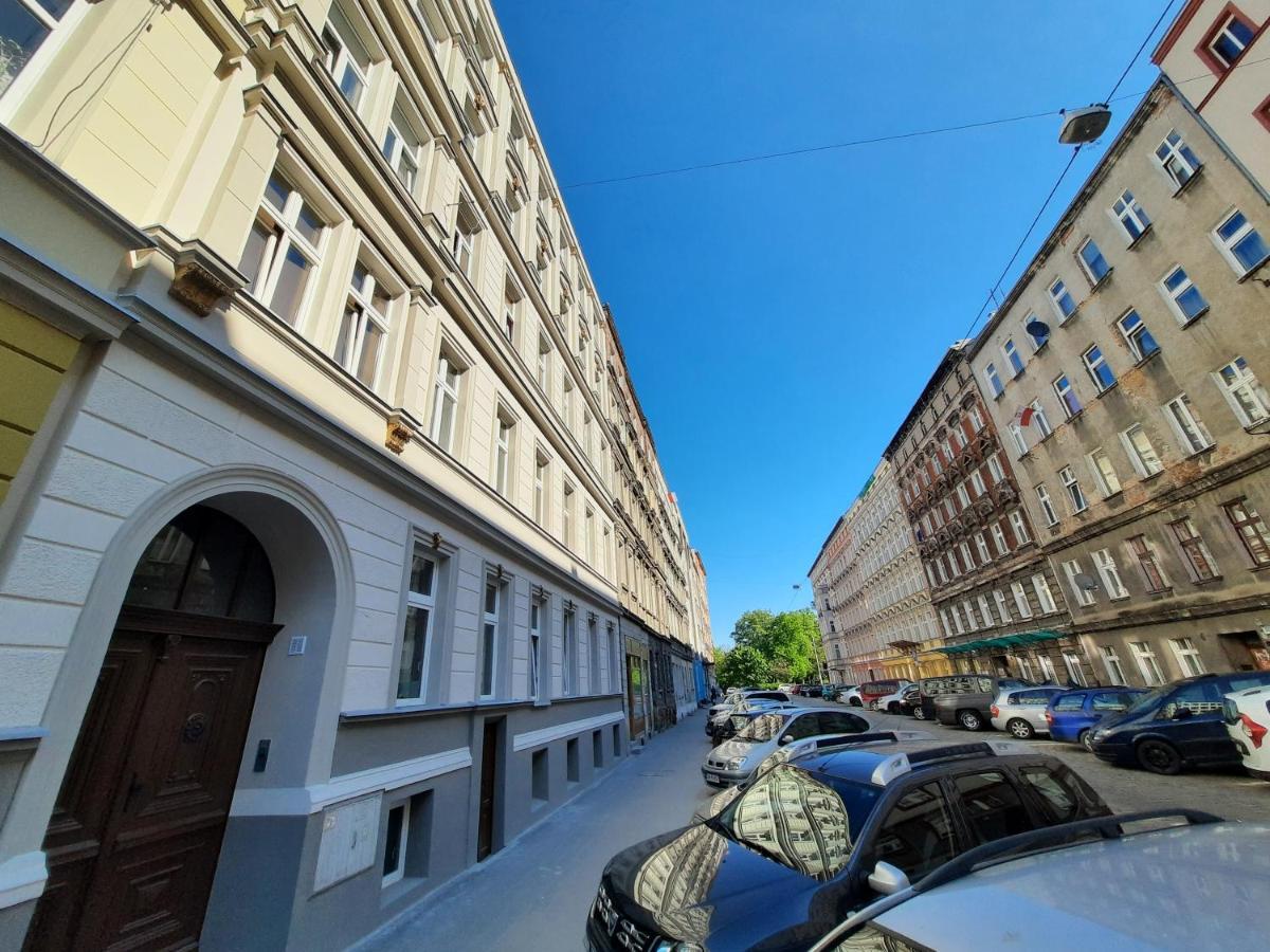 Krotkoterminowy Kat Wrocław Exteriör bild